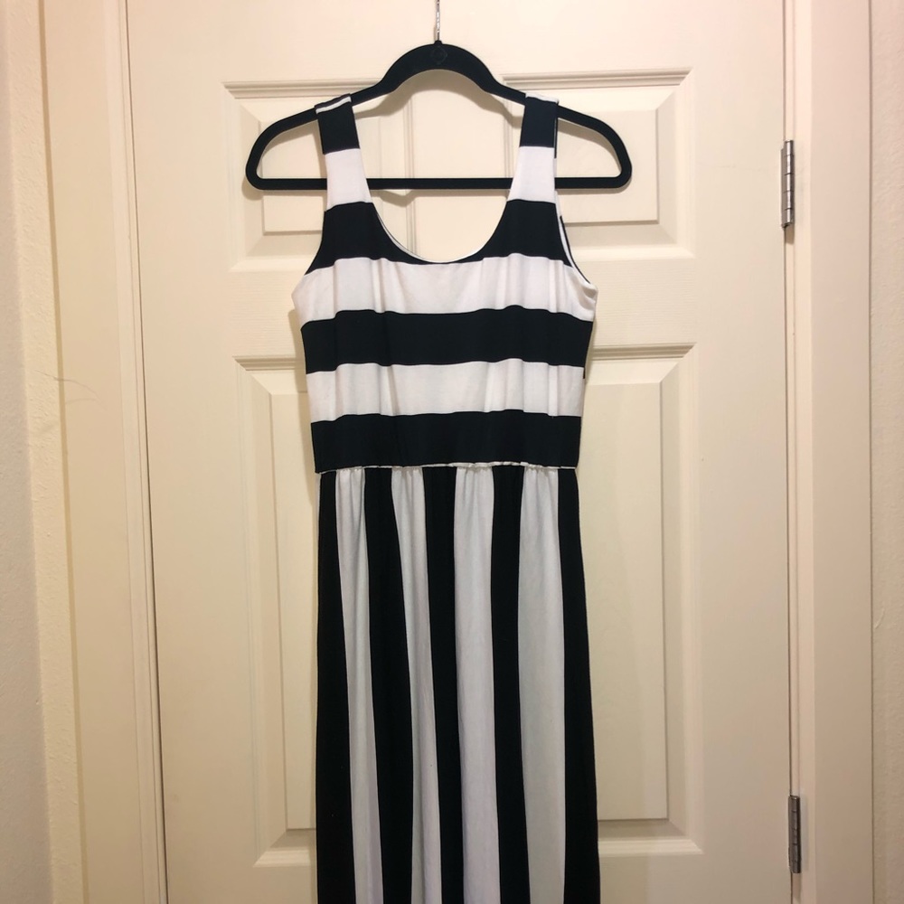 Long breathable maxi dress 👗